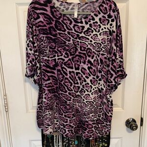 Dear Scarlett Pink and Black Leopard Print Blouse. Size Large.